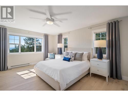 2025 Huckleberry Road, Kelowna, BC - Indoor Photo Showing Bedroom