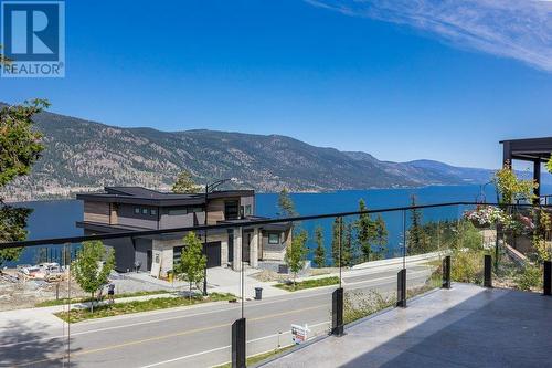 520 Clifton Lane, Kelowna, BC - Outdoor With Body Of Water