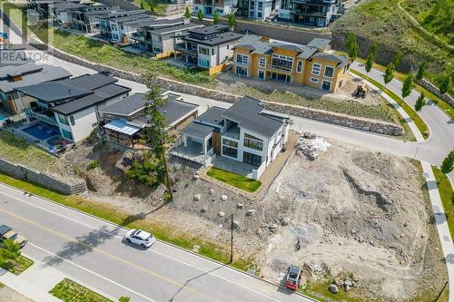 520 Clifton Lane, Kelowna, BC - Outdoor With View