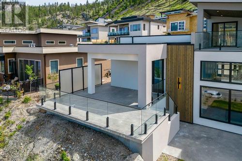 520 Clifton Lane, Kelowna, BC - Outdoor