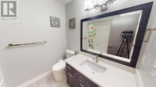 10620 111 Street, Fort St. John, BC - Indoor Photo Showing Bathroom