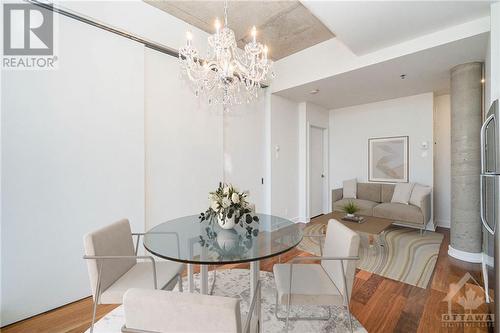 360 Mcleod Street Unit#806, Ottawa, ON - Indoor Photo Showing Dining Room