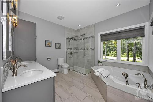 234 Bayview Drive, Ottawa, ON - Indoor Photo Showing Bathroom