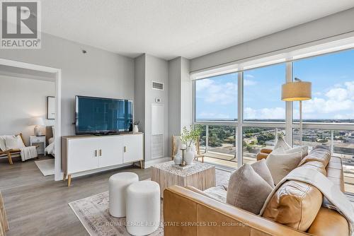 1411 - 65 Speers Road, Oakville (Old Oakville), ON - Indoor Photo Showing Living Room