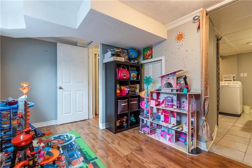 299 Carson Drive, Hamilton, ON - Indoor