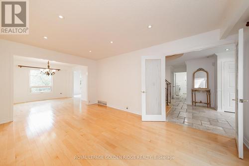 151 Old Surrey Lane, Richmond Hill (South Richvale), ON - Indoor Photo Showing Other Room