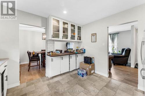 48 Devonshire Avenue S, Tillsonburg, ON - Indoor Photo Showing Kitchen