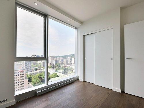 Master bedroom - 2712-1450 Boul. René-Lévesque O., Montréal (Ville-Marie), QC - Indoor Photo Showing Other Room