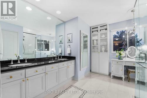 690 Peter Robertson Boulevard, Brampton (Sandringham-Wellington), ON - Indoor Photo Showing Bathroom