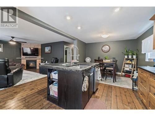 3402 24A Avenue, Vernon, BC - Indoor