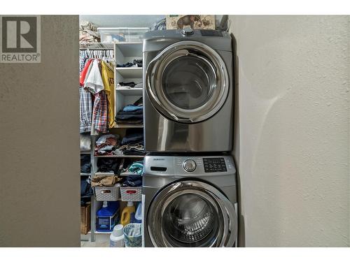 3402 24A Avenue, Vernon, BC - Indoor Photo Showing Laundry Room