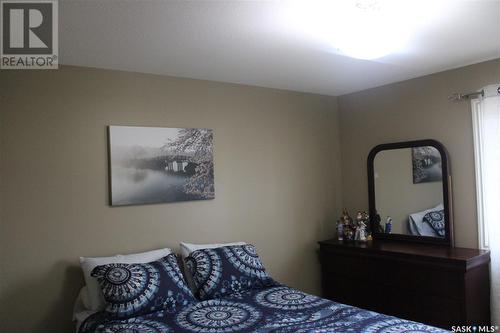 86 Cameron Way, Yorkton, SK - Indoor Photo Showing Bedroom