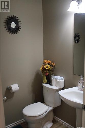 86 Cameron Way, Yorkton, SK - Indoor Photo Showing Bathroom