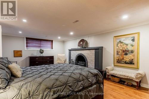 299 Carson Drive, Hamilton (Lisgar), ON - Indoor Photo Showing Bedroom