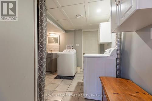 299 Carson Drive, Hamilton (Lisgar), ON - Indoor Photo Showing Laundry Room