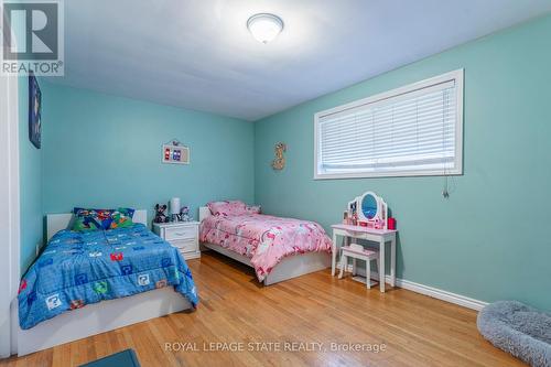 299 Carson Drive, Hamilton (Lisgar), ON - Indoor Photo Showing Bedroom