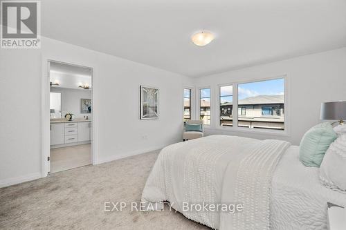 48 - 4552 Portage Road, Niagara Falls, ON - Indoor Photo Showing Bedroom