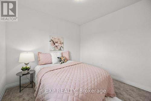 48 - 4552 Portage Road, Niagara Falls, ON - Indoor Photo Showing Bedroom