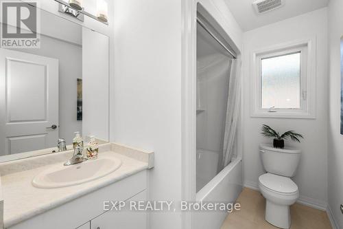 48 - 4552 Portage Road, Niagara Falls, ON - Indoor Photo Showing Bathroom