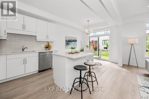 48 - 4552 Portage Road, Niagara Falls, ON - Indoor Photo Showing Kitchen