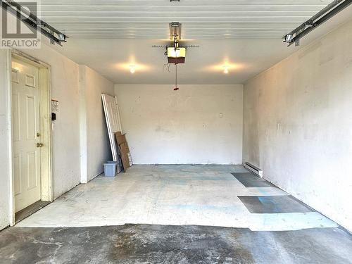 577 Harper Street, Prince George, BC - Indoor Photo Showing Garage