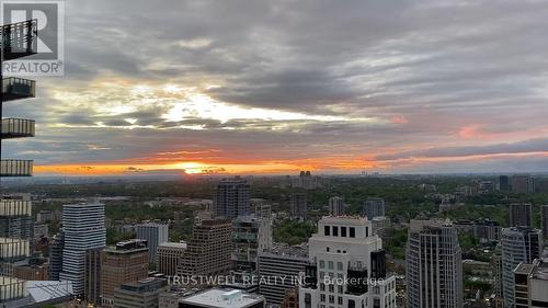 4407 - 1080 Bay Street, Toronto (Bay Street Corridor), ON - Outdoor With View