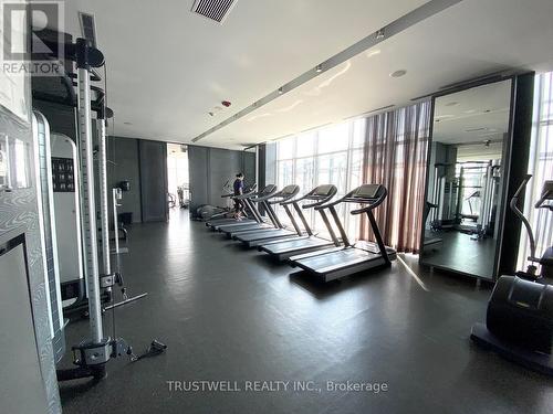 4407 - 1080 Bay Street, Toronto (Bay Street Corridor), ON - Indoor Photo Showing Gym Room