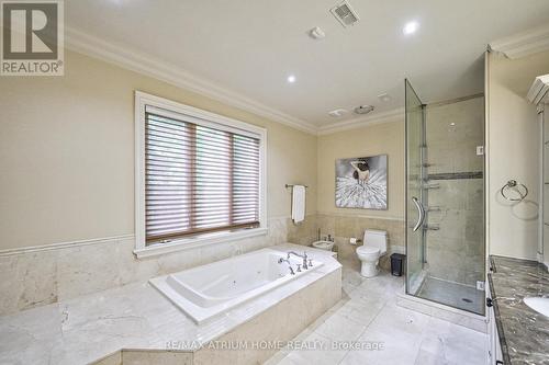 18 Heathcote Avenue, Toronto (St. Andrew-Windfields), ON - Indoor Photo Showing Bathroom