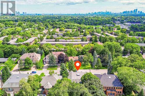 18 Heathcote Avenue, Toronto (St. Andrew-Windfields), ON - Outdoor With View