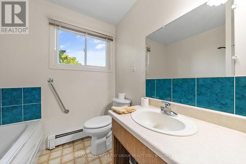 443 Smith Street, Brighton, ON - Indoor Photo Showing Bathroom