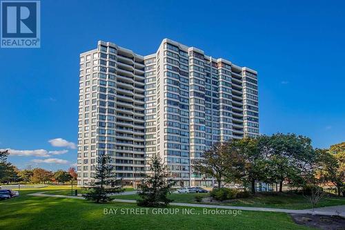 1609 - 300 Alton Towers Circle, Toronto (Milliken), ON - Outdoor With Facade