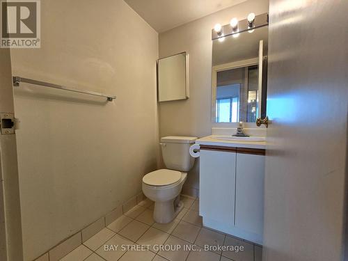 1609 - 300 Alton Towers Circle, Toronto (Milliken), ON - Indoor Photo Showing Bathroom