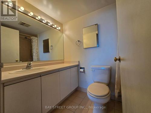 1609 - 300 Alton Towers Circle, Toronto (Milliken), ON - Indoor Photo Showing Bathroom