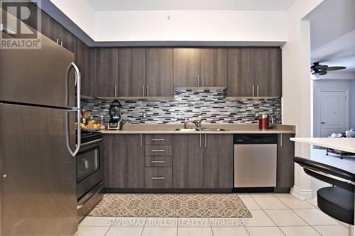 410 - 42 Ferndale Drive S, Barrie (Ardagh), ON - Indoor Photo Showing Kitchen With Double Sink