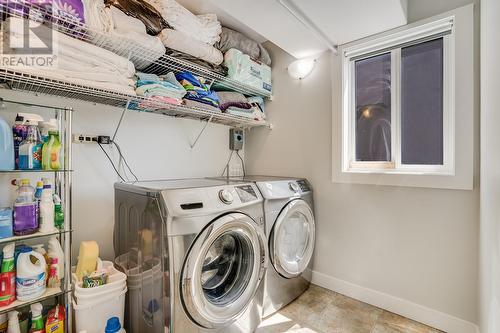 5035 Seon Crescent, Kelowna, BC - Indoor Photo Showing Laundry Room