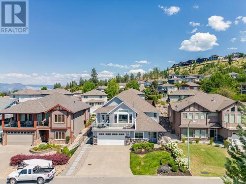 5035 Seon Crescent, Kelowna, BC - Outdoor With Facade