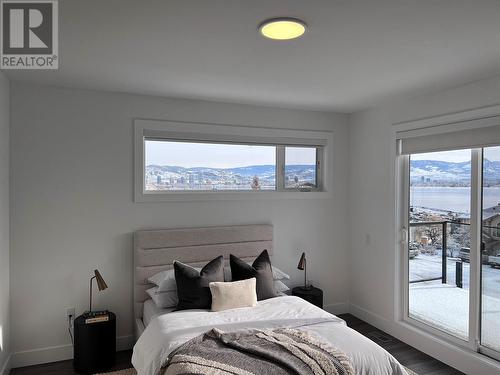 2100 Campbell Road Unit# 207, West Kelowna, BC - Indoor Photo Showing Bedroom