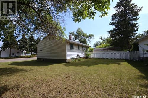 1762 97Th Street, North Battleford, SK - Outdoor