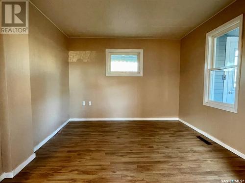 210 5Th Avenue E, Biggar, SK - Indoor Photo Showing Other Room