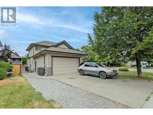 880 Arbor View Drive, Kelowna, BC - Outdoor