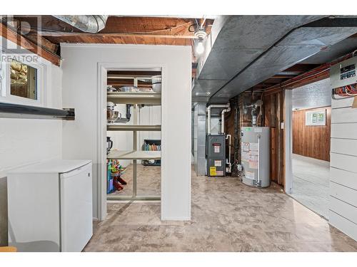 3103 21 Street, Vernon, BC - Indoor Photo Showing Basement