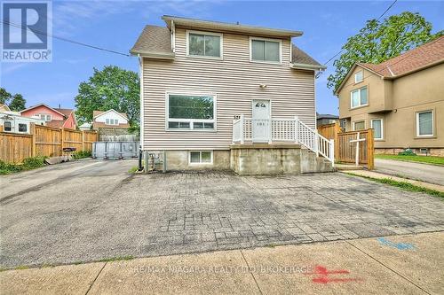 5245 Palmer Avenue, Niagara Falls, ON - Outdoor