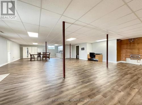 4 Middleport Road, Brant, ON - Indoor