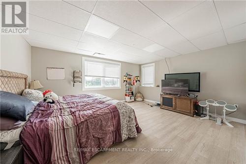 4 Middleport Road, Brant, ON - Indoor Photo Showing Bedroom
