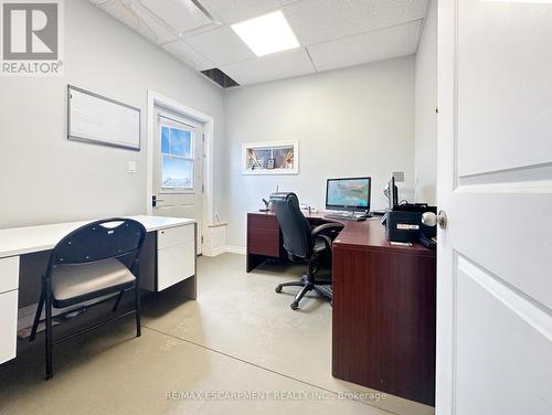 4 Middleport Road, Brant, ON - Indoor Photo Showing Office