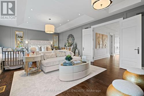 129 Endless Circle, Vaughan (Kleinburg), ON - Indoor Photo Showing Living Room