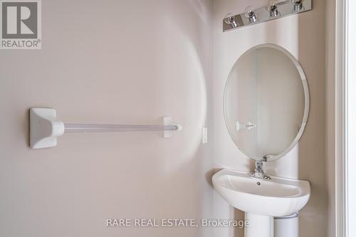 532 Mactier Drive, Vaughan (Kleinburg), ON - Indoor Photo Showing Bathroom