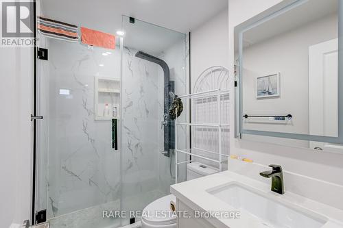 532 Mactier Drive, Vaughan (Kleinburg), ON - Indoor Photo Showing Bathroom