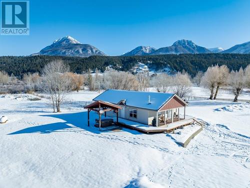 558 Anderson  Road, Golden, BC - Outdoor With View