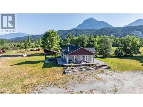 558 Anderson  Road, Golden, BC - Outdoor With View